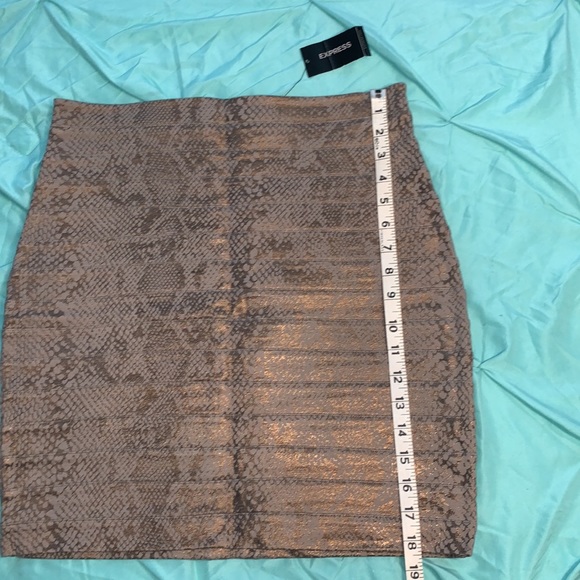 NWT Neutral Snake Skin Print Metalic Bodycon Skirt - Picture 6 of 13